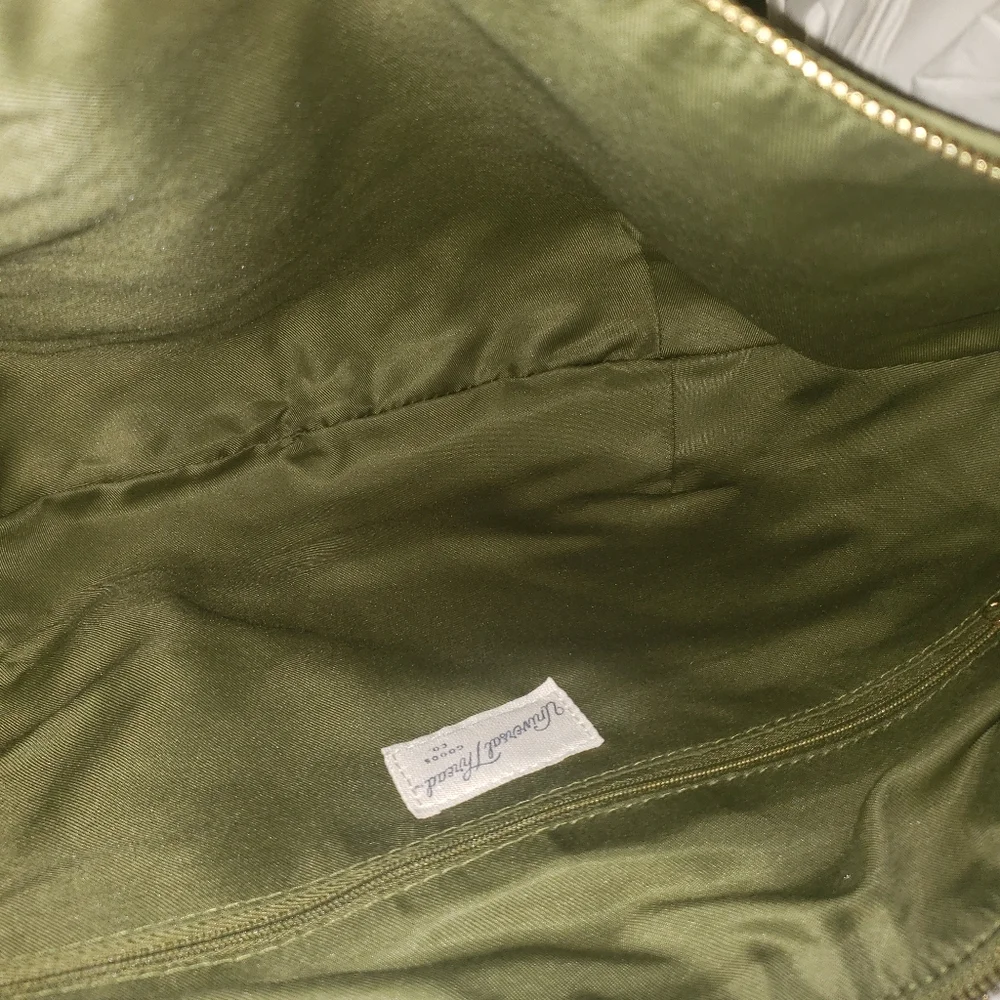 Universal Thread Slouchy Crescent Sling Shoulder Bag – Olive Green‎ Faux Suede